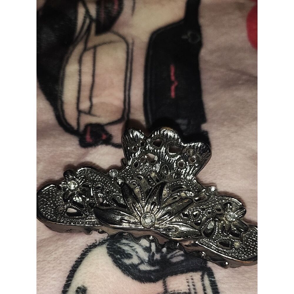 Silver Floral Metal Hair Clip